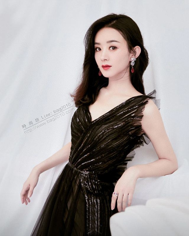 Cartier首飾品 卡地亞明星熱推款 時尚滿鑽斑點豹圓環瑪瑙流蘇晶鑽耳釘耳環  zgk1334